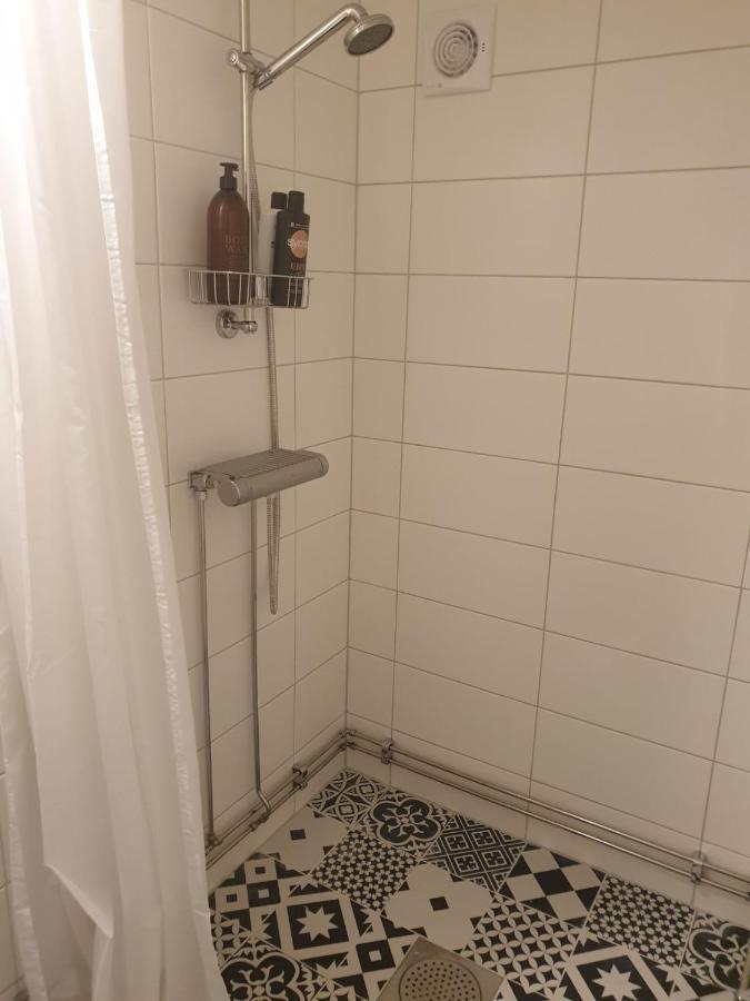 Gardshus Med Spabad Utomhus Holiday home *